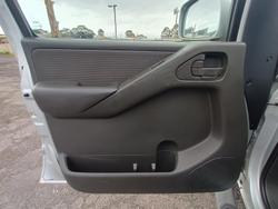 2014 Nissan Navara Silverline SE