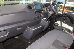2025 Renault Master Pro 110kW