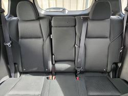 2024 Mitsubishi Outlander ES