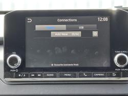 2024 Mitsubishi Outlander ES