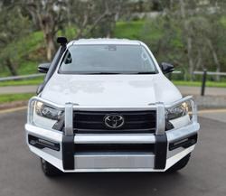 2022 Toyota Hilux SR