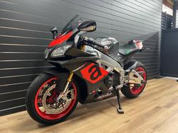 2018 APRILIA RSV4 R Black