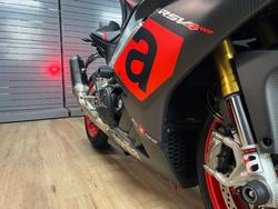 2018 APRILIA RSV4 R Black