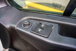 2021 Renault Trafic Premium 103kW