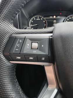 2023 Mitsubishi Outlander LS