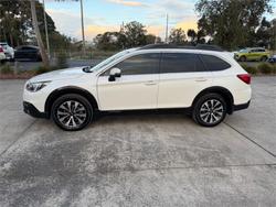 2017 SUBARU OUTBACK 2.5i PREMIUM AWD