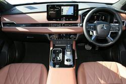 2026 Mitsubishi Outlander Exceed Tourer
