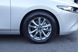 2025 Mazda 3 G20 Pure