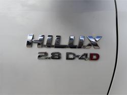 2017 Toyota Hilux SR5