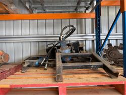Dingo Mini Digger K9-4-Y-Ii