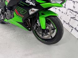 2023 Kawasaki Ninja ZX-6R ABS (636) KRT Edition Ninja Green