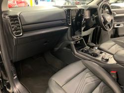 2025 Ford Everest Trend