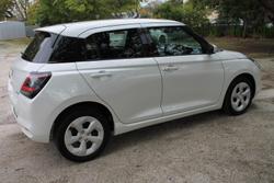 2024 Suzuki Swift Hybrid Plus