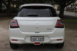 2024 Suzuki Swift Hybrid Plus