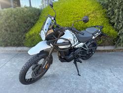 2026 Royal Enfield HIMALAYAN 450 CELESTIAL RED