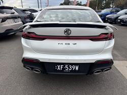 2025 MG MG7 Essence IP42 MY25 Pearl White