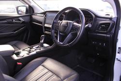 2023 Isuzu MU-X LS-T