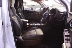 2023 Isuzu MU-X LS-T
