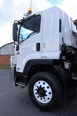 2015 Isuzu F Series FVZ 1400