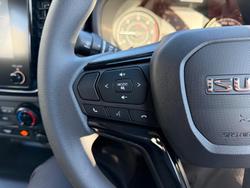 2026 Isuzu D-MAX X-RIDER