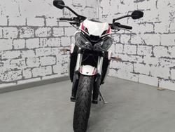 2022 Triumph Street Triple S 660 LAMS Street Triple White
