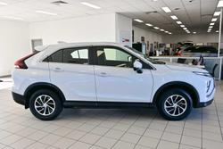 2024 Mitsubishi Eclipse Cross ES