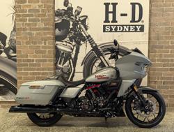 Harley-Davidson CVO Road Glide ST 121 (fltrxstse)