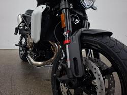 2024 Husqvarna 2024 HUSQVARNA 800CC SVARTPILEN 801 Road