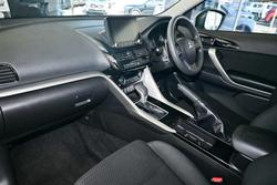 2024 Mitsubishi Eclipse Cross ES