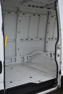 2024 Iveco Daily 35S14V White