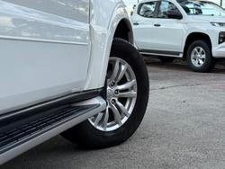 2018 Mitsubishi Pajero GLX NX MY18 4X4 Dual Range White