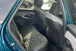 2024 Peugeot 3008 GT Premium Hybrid
