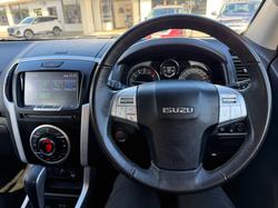 2021 Isuzu MU-X LS-T