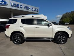 2021 Isuzu MU-X LS-T