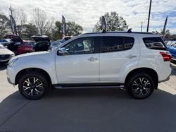 2021 Isuzu MU-X LS-T MY21 Mineral White