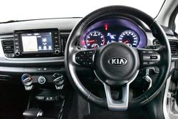 2017 Kia Rio Si