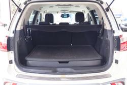 2017 Isuzu MU-X LS-T