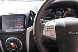 2017 Isuzu MU-X LS-T