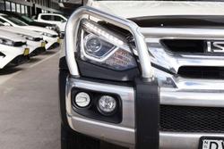 2017 Isuzu MU-X LS-T