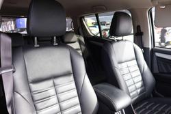 2017 Isuzu MU-X LS-T