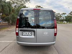 2026 Hyundai STARIA LOAD