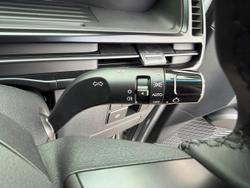 2026 Hyundai STARIA LOAD