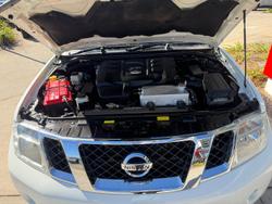 2012 Nissan Navara ST-X 550 D40 Series 5 4X4 Dual Range Arctic White