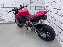 2025 Ducati Streetfighter V2 S Streetfighter Red