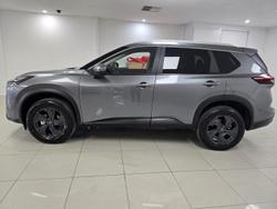 2026 Nissan X-TRAIL ST-L