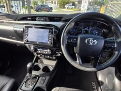 2022 Toyota Hilux Rogue