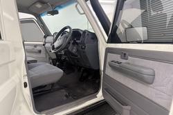2019 Toyota Landcruiser GXL VDJ79R 4X4 Dual Range French Vanilla