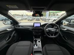 2020 Ford Focus ST-Line