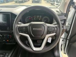 2025 Isuzu D-MAX SX