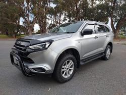 2022 Isuzu MU-X LS-M